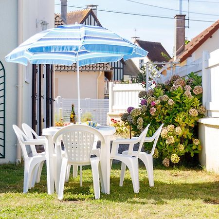 La Maison Cabourgeaise Proche Mer エクステリア 写真
