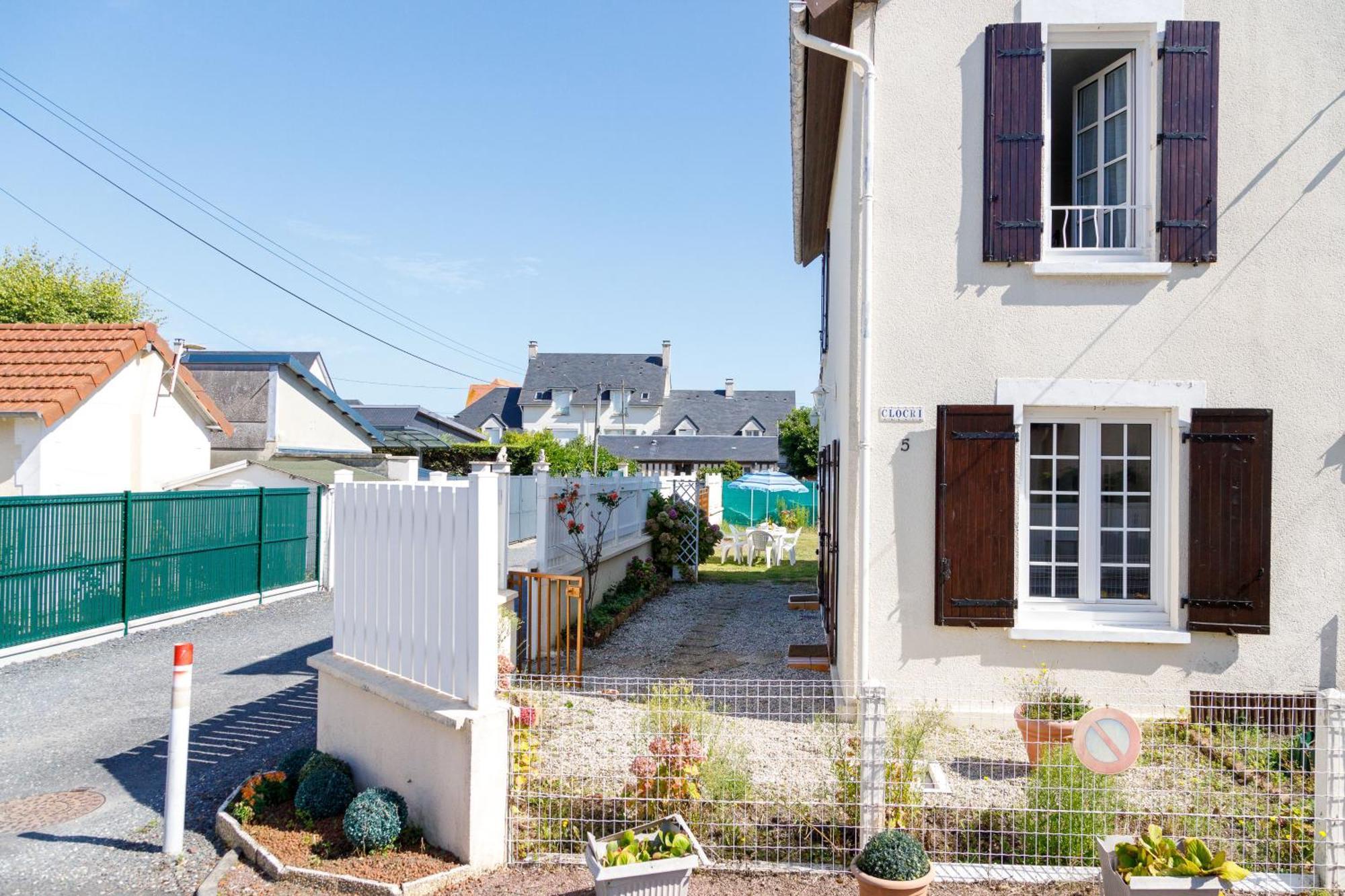 La Maison Cabourgeaise Proche Mer エクステリア 写真